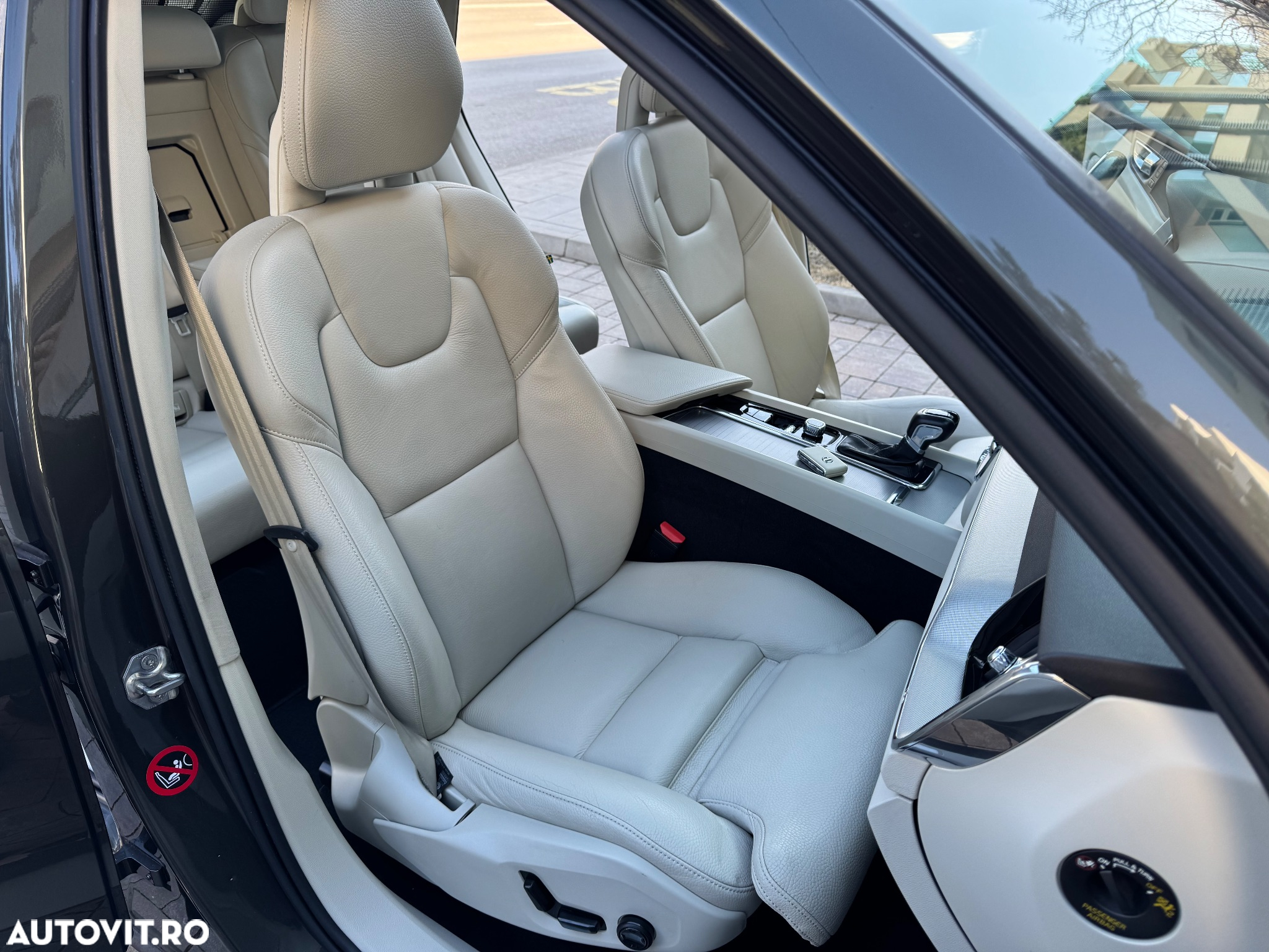 Volvo XC 60 D4 AWD Geartronic Inscription - 5
