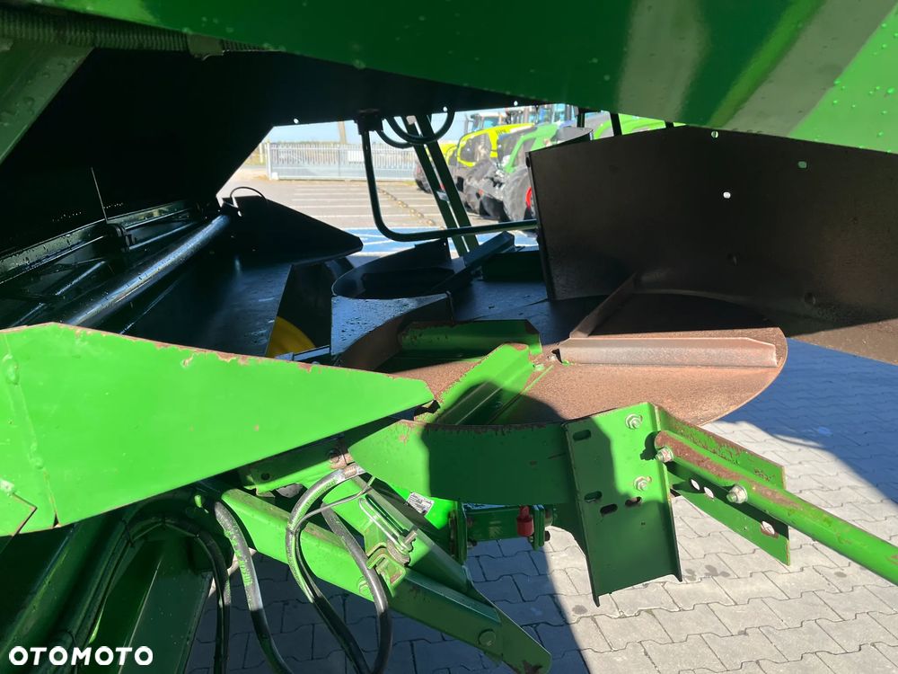 John Deere 2266 - 10