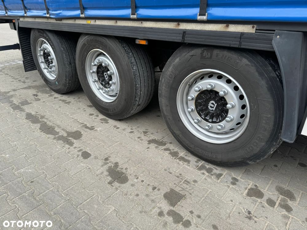 Krone SD Firanka Certyfikat XL, Dach podnoszony - 26