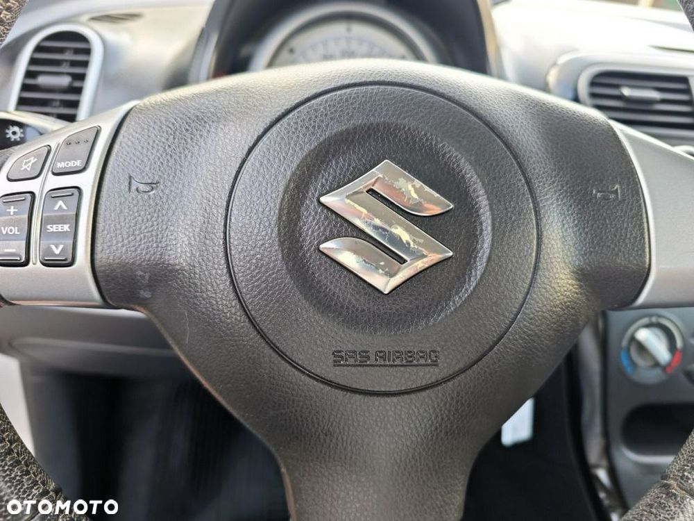 Suzuki Splash - 14