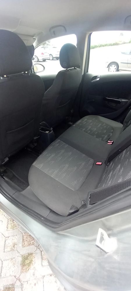 Opel Corsa 1.3 CDTi Enjoy EcoFLEX - 9