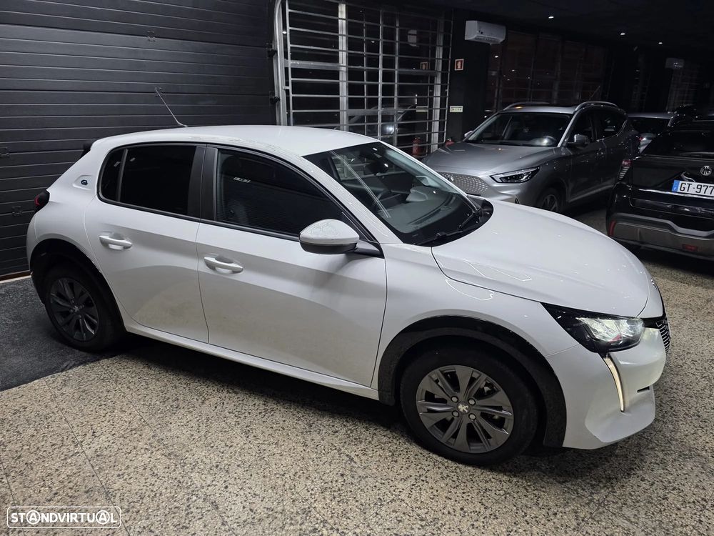 Peugeot e-208 50 kWh Style - 23