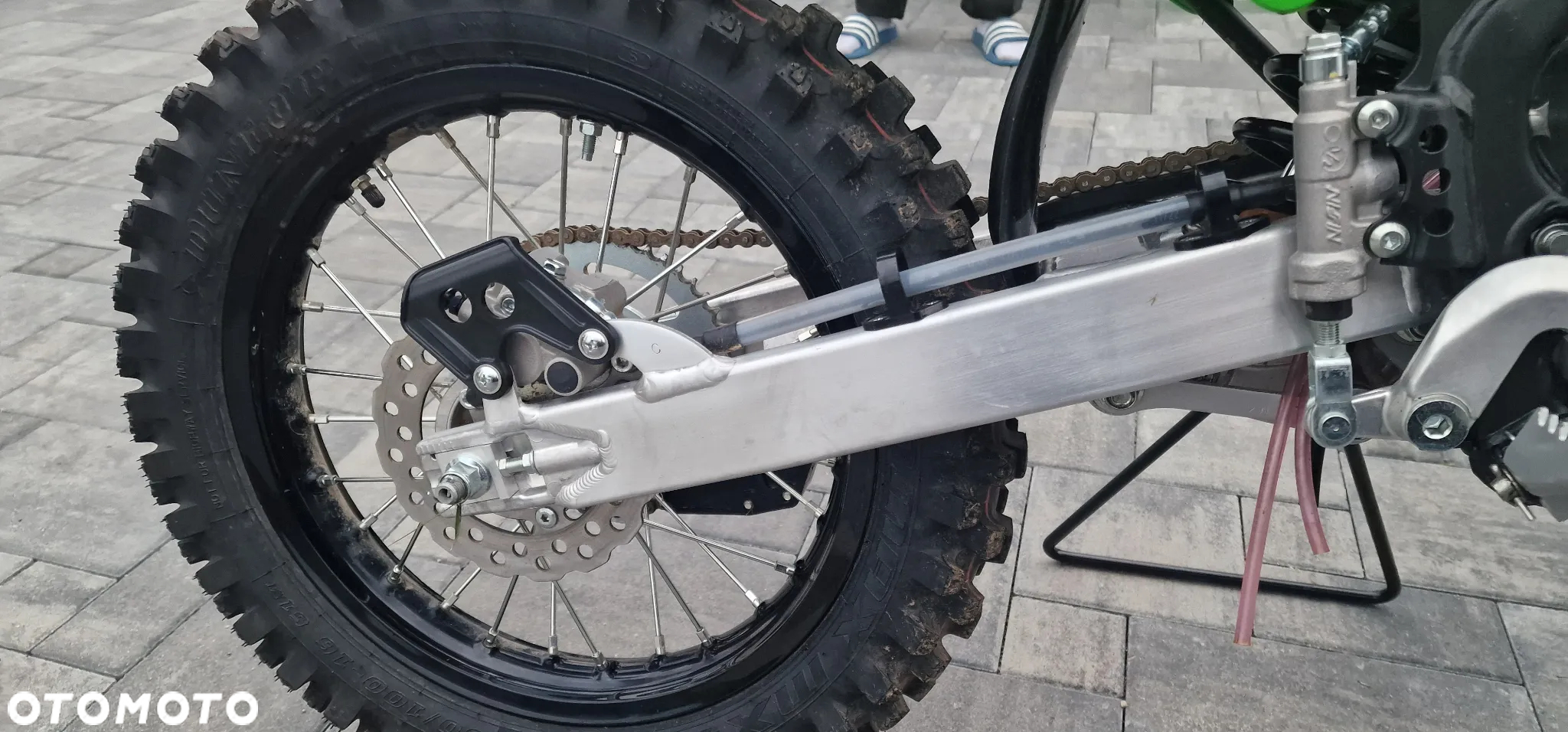 Kawasaki KX - 6