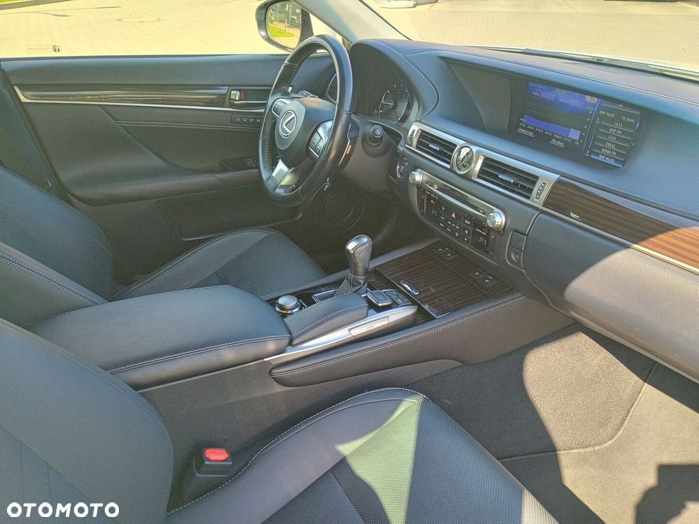 Lexus GS - 11