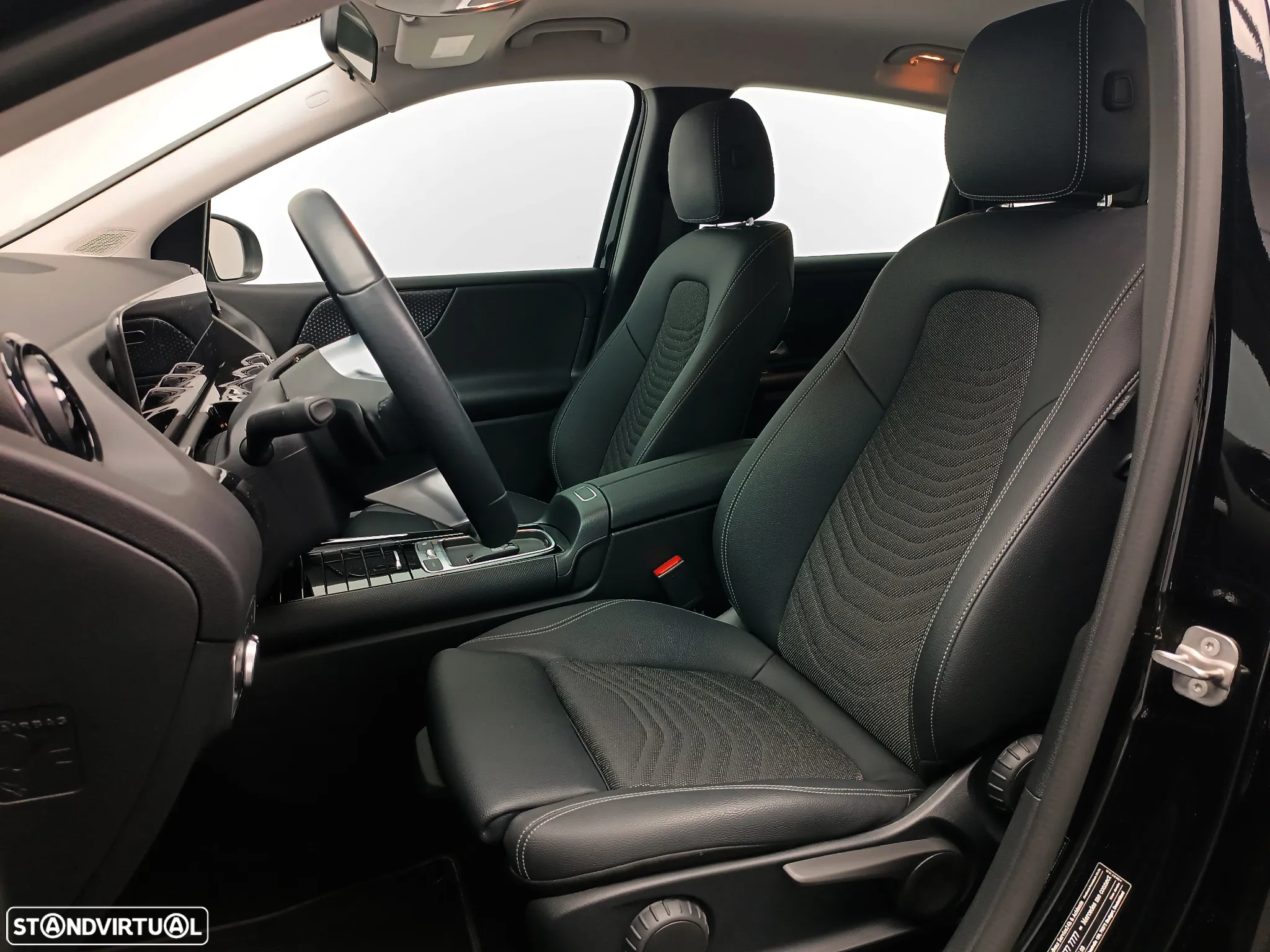 Mercedes-Benz B 200 d - 7
