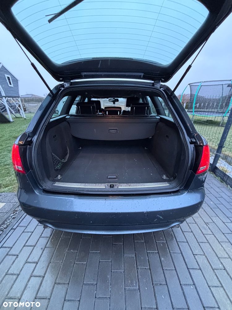 Audi A4 Avant 2.0 TDI DPF - 14