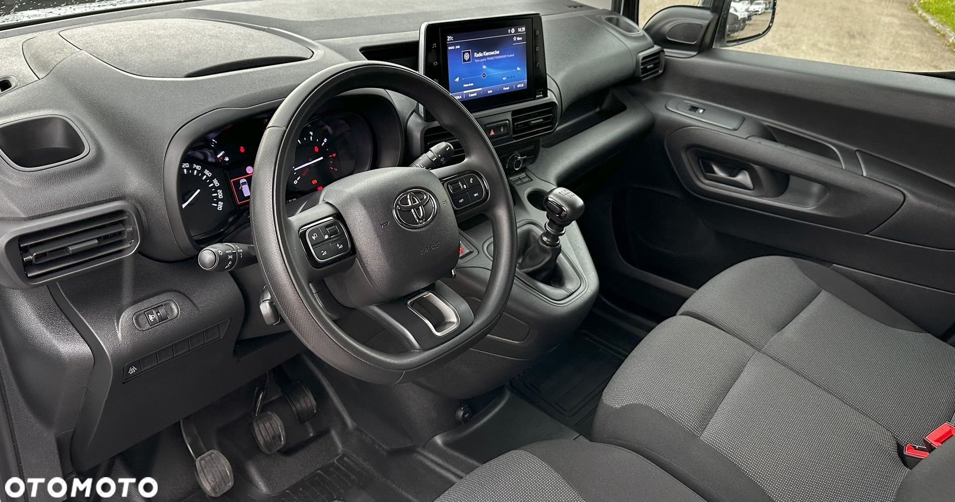 Toyota PROACE CITY - 15