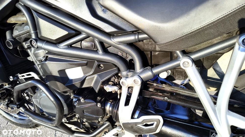 Triumph Tiger - 31
