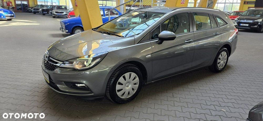Opel Astra - 4