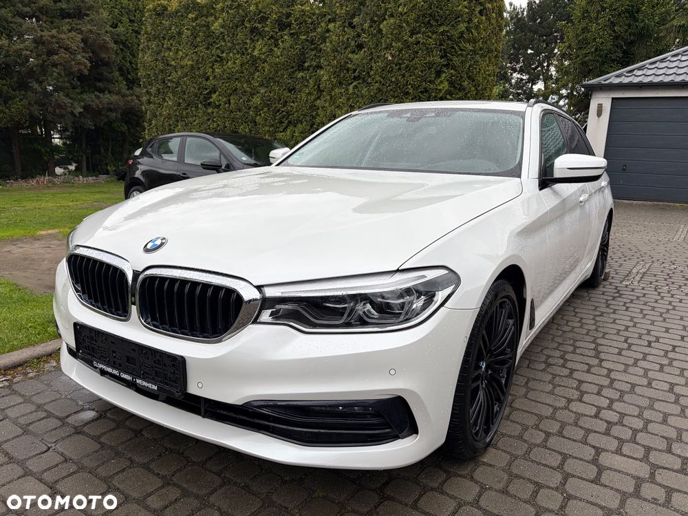 BMW Seria 5 525d Luxury Line - 2