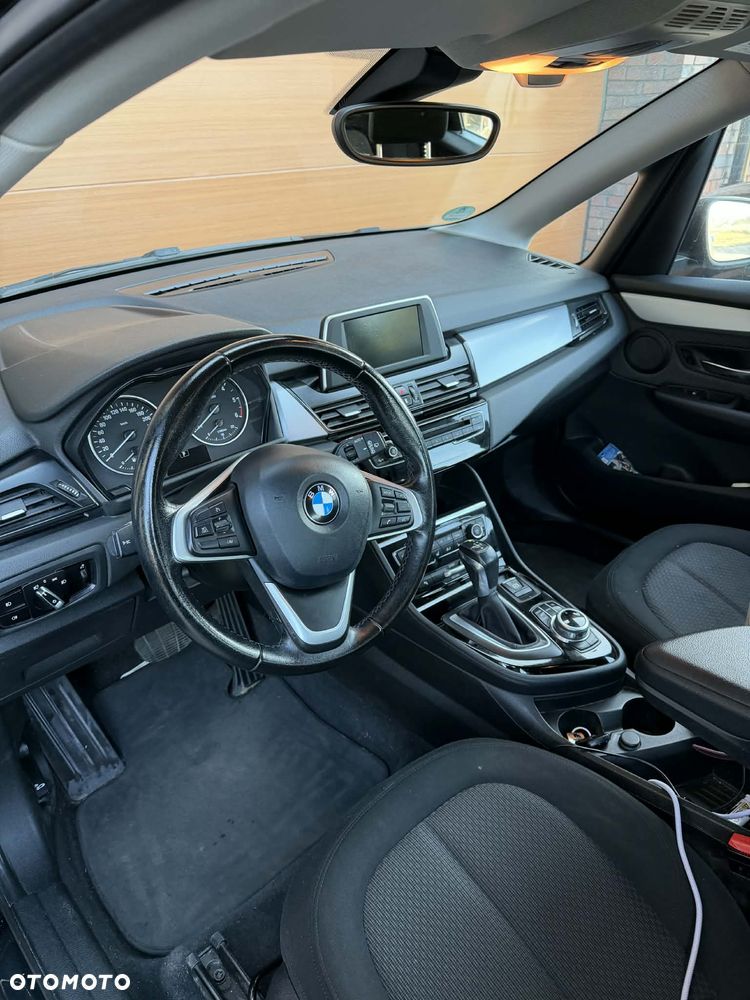 BMW Seria 2 216d Advantage - 5