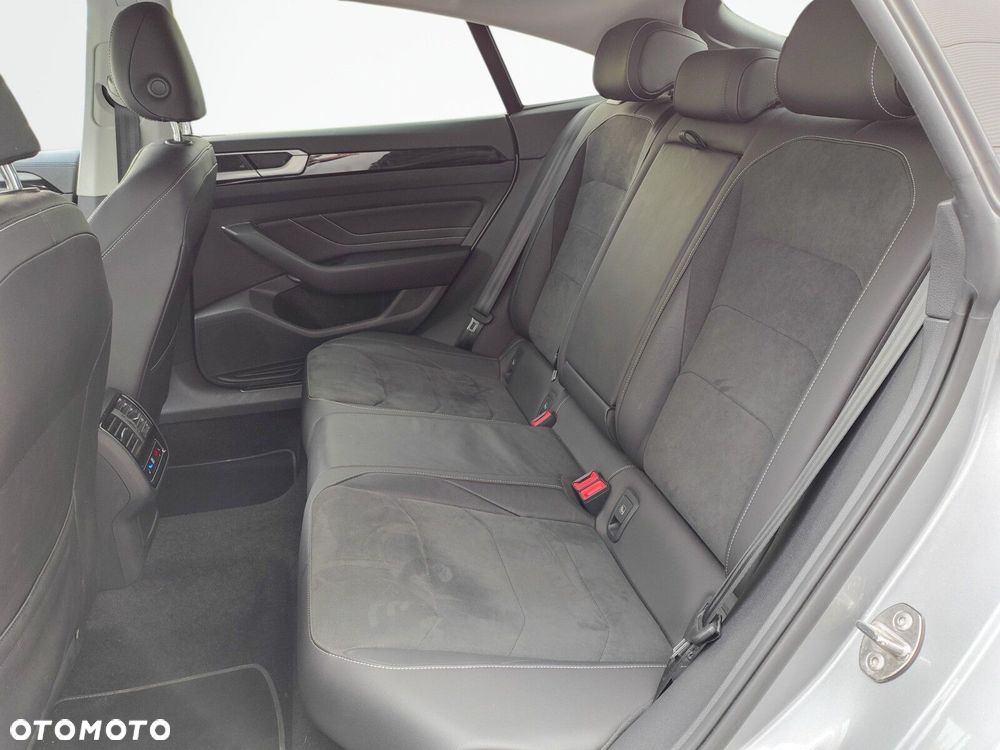 Volkswagen Arteon 2.0 TSI Elegance DSG - 24