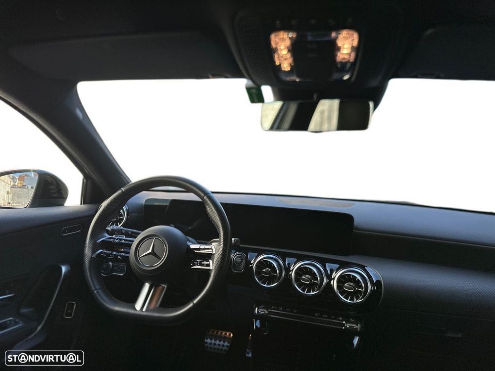 Mercedes-Benz A 250 e 8G-DCT Advanced AMG Line - 13