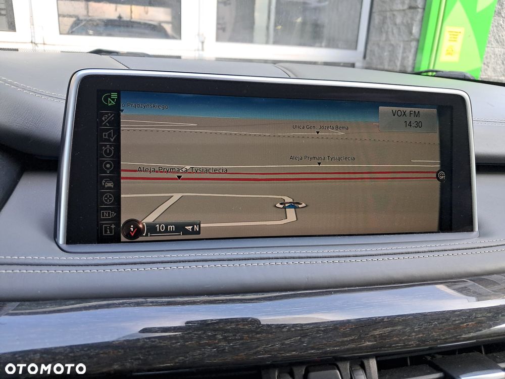BMW X5 xDrive40d - 13