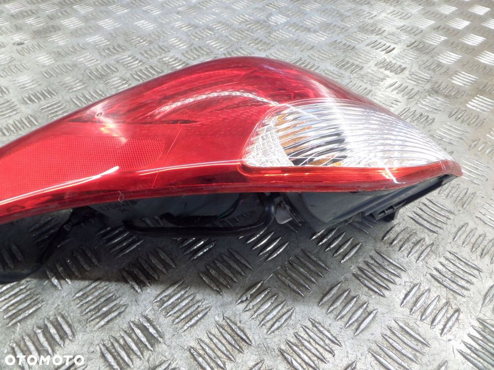 lampa lewy tył hyundai i40 lift sedan 2015-> led 92401-3z6 - 4