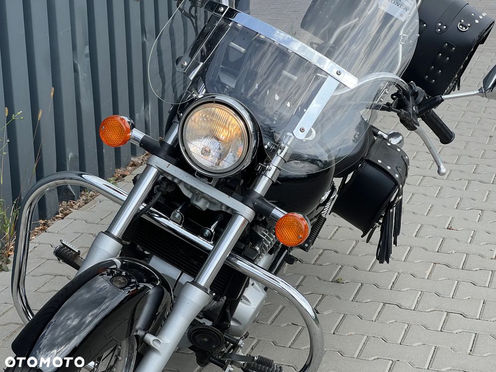 Honda VT - 12