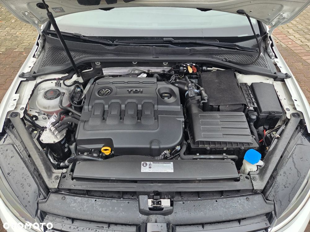 Volkswagen Golf VII 1.6 TDI BMT Comfortline DSG - 15