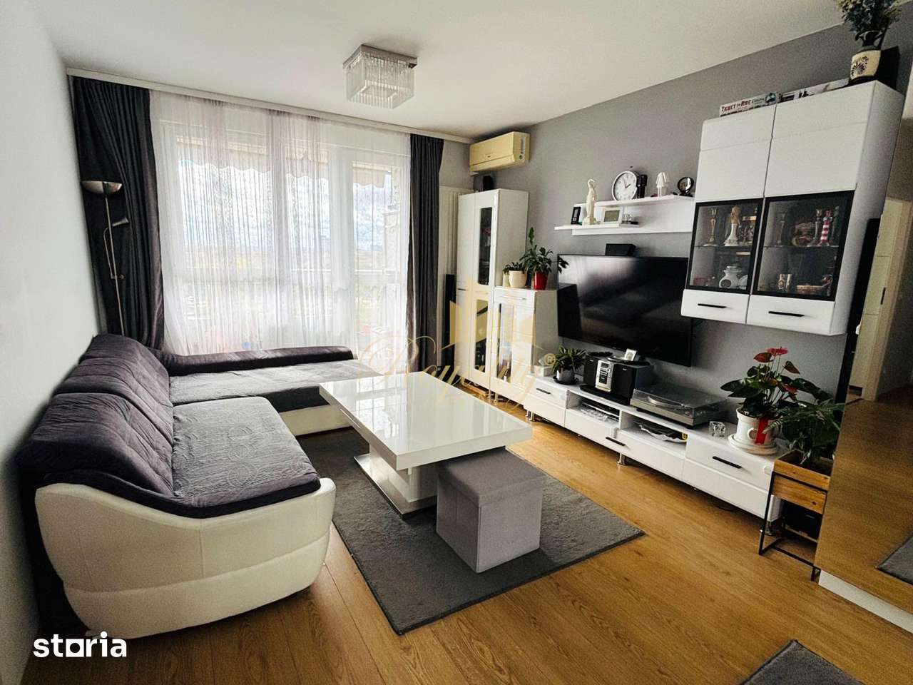 DENYA FOREST,Apartament 3 camere, 70 mp, 2 bai, loc parcare- Zona Lipo — fotografia 1