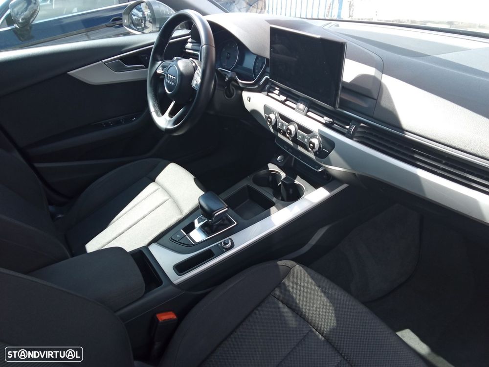 Audi A4 Avant 35 TDI Advanced S tronic - 26