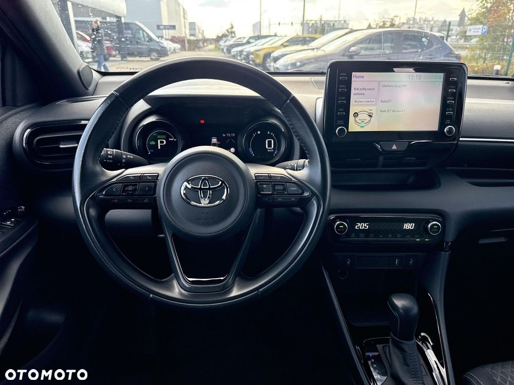 Toyota Yaris Hybrid 1.5 Selection Style - 12