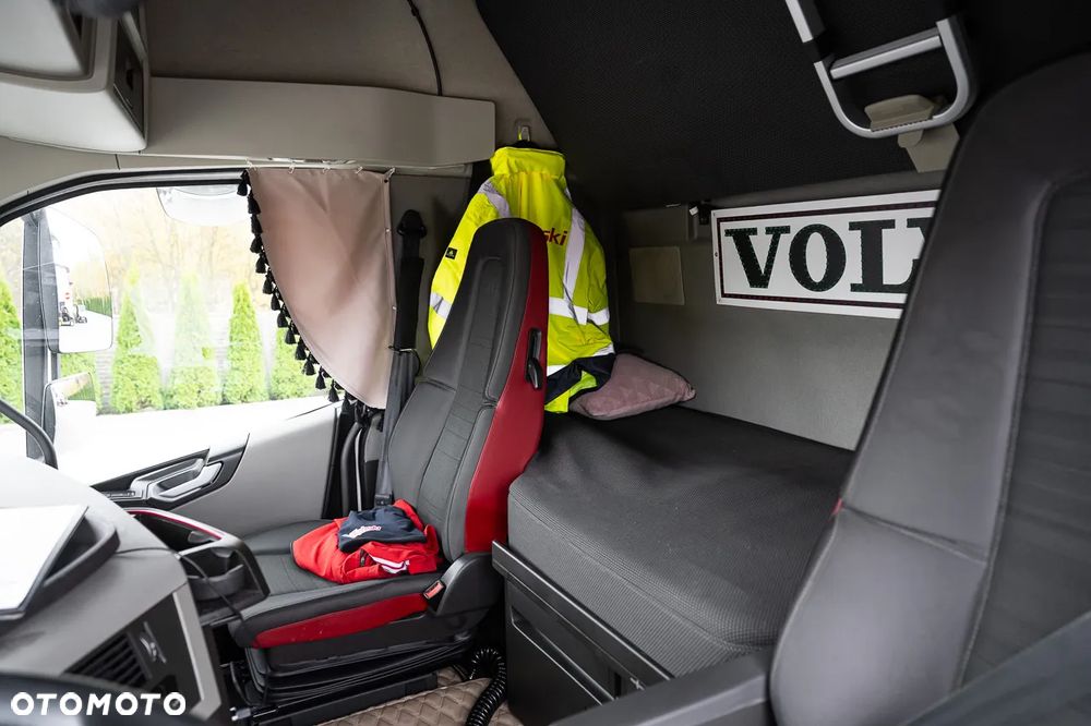 Volvo FH460 Euro 6 - 11