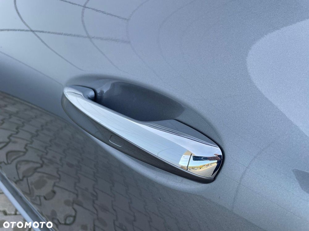 Mercedes-Benz CLA 200 AMG Line 7G-DCT - 18