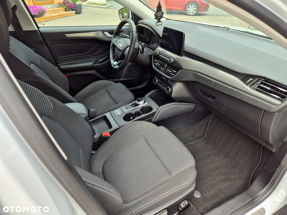 Ford Focus 2.0 EcoBlue Titanium - 18