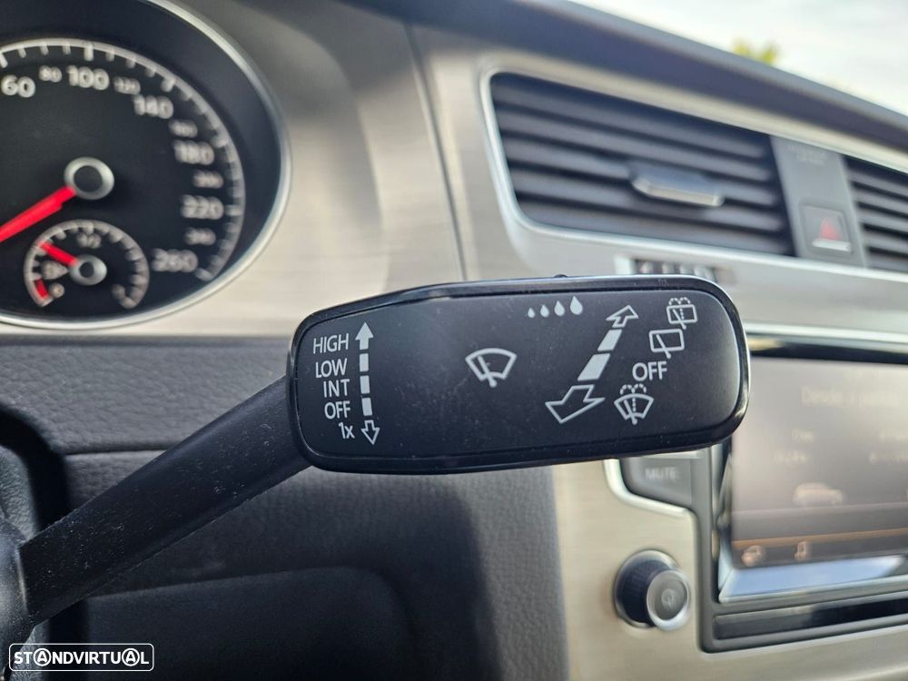 VW Golf Variant 1.6 TDi Confortline - 35