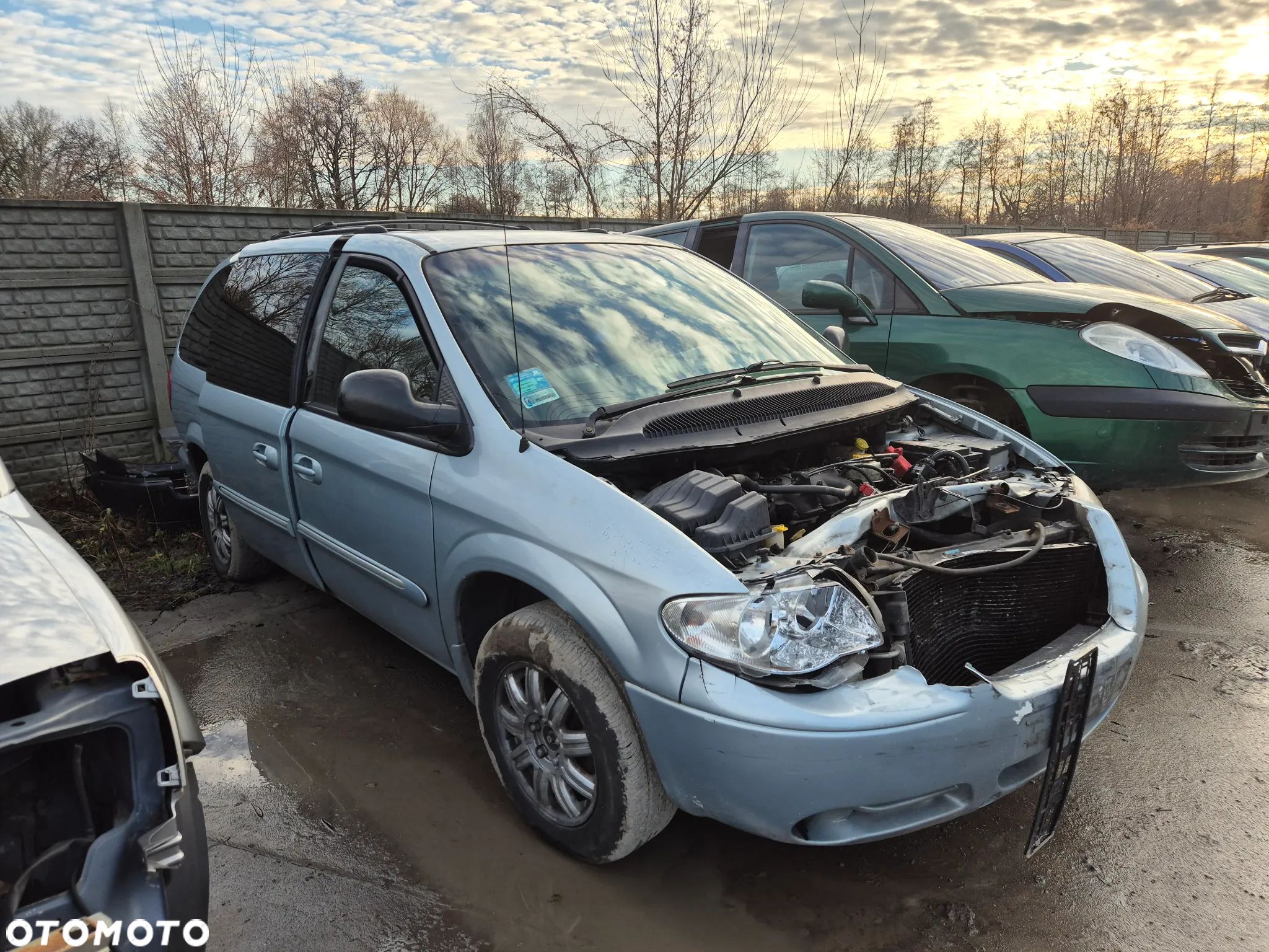 chrysler voyager IV fotel kanapa deska kokpit podsufitka boczek podłokietnik licznik panel - 1