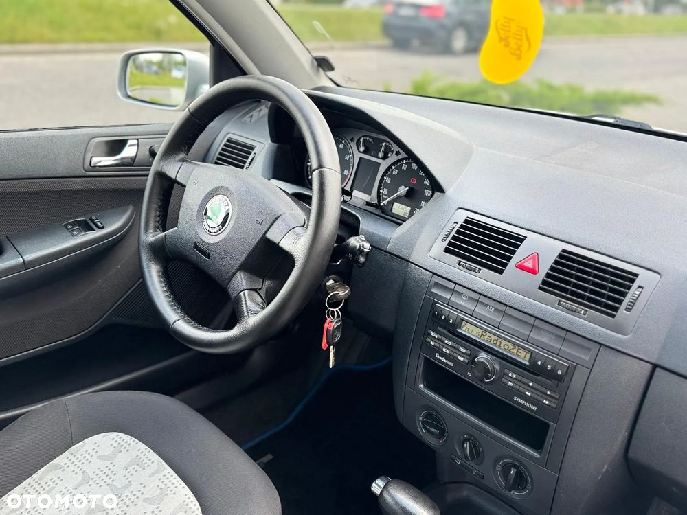 Skoda Fabia - 15