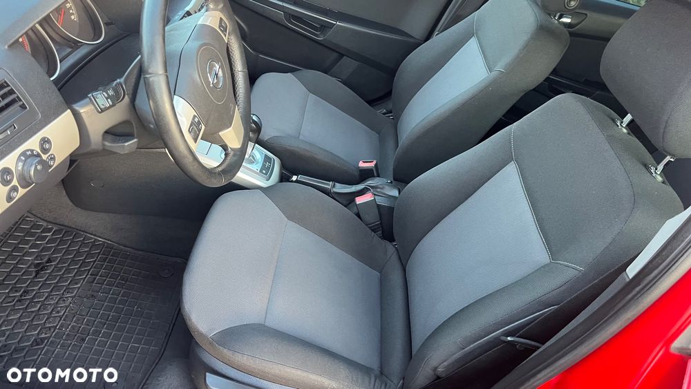 Opel Astra - 32