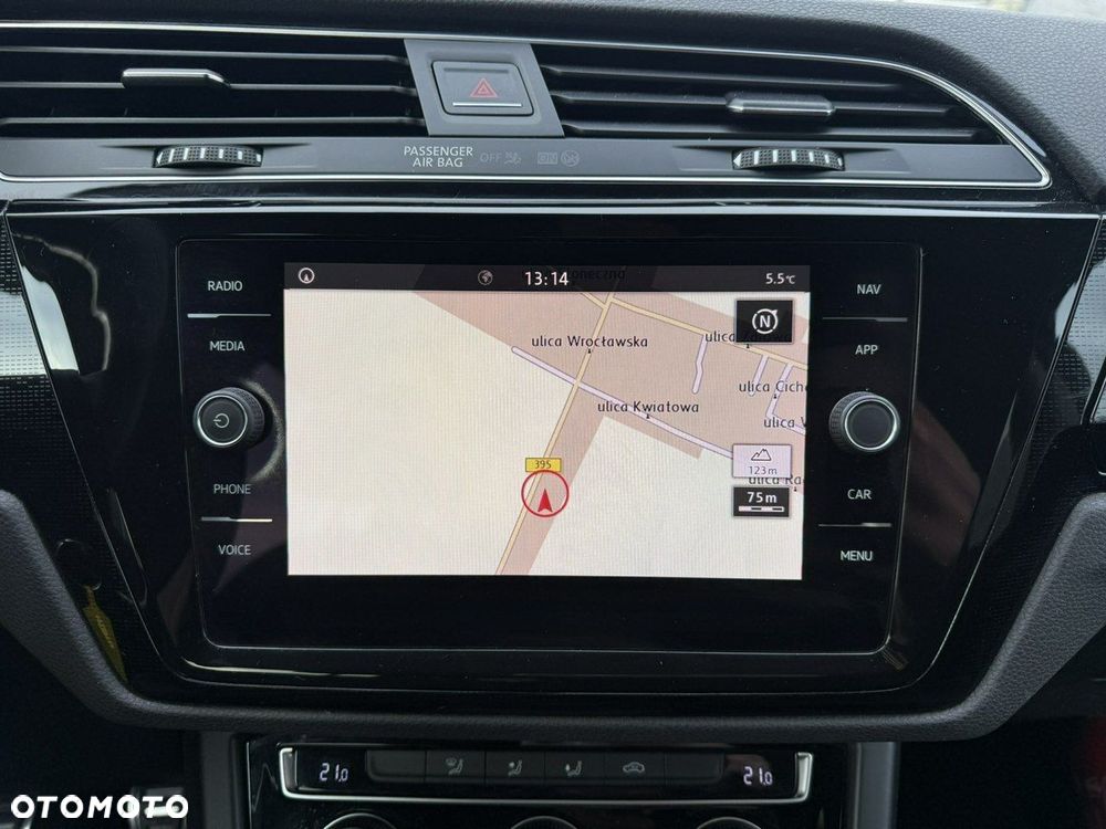 Volkswagen Touran 1.4 TSI (BlueMotion Technology) SOUND - 20