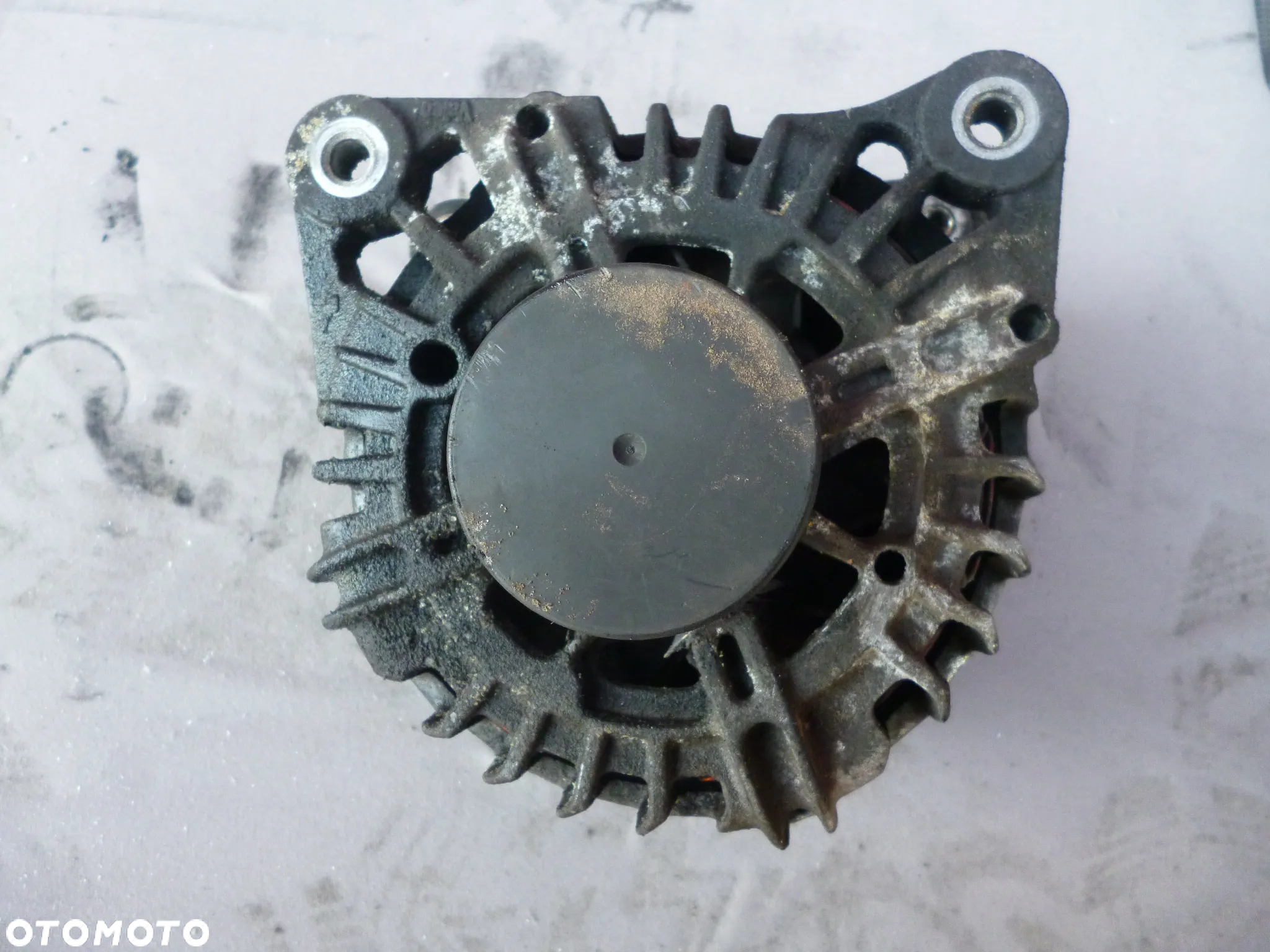 RENAULT LAGUNA II 2.0 DCI ALTERNATOR - 2
