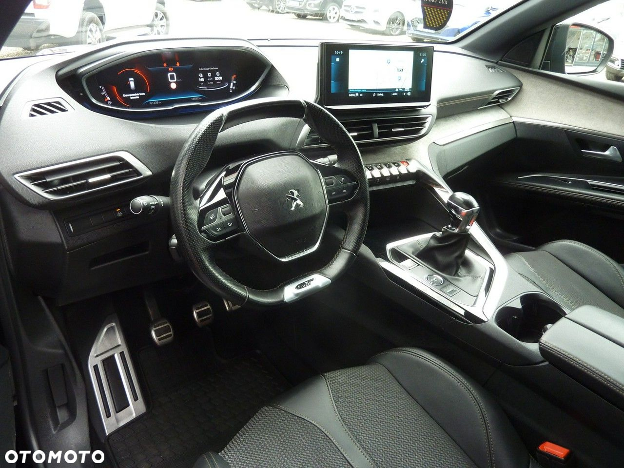 Peugeot 5008 - 10