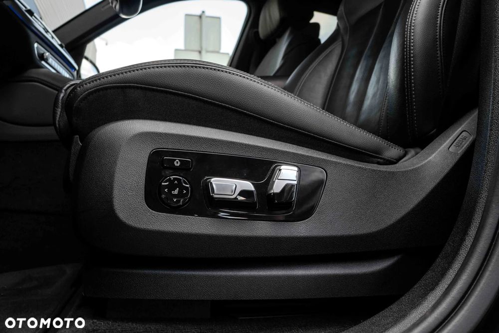 BMW X6 - 15