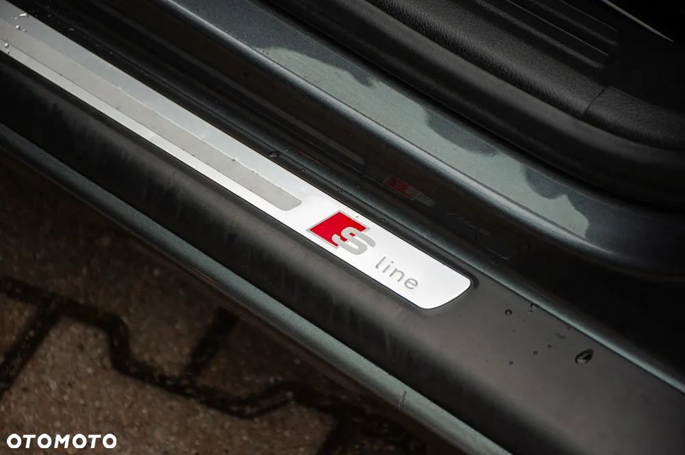 Audi A6 Avant 3.0 TDI DPF quattro tiptronic - 38