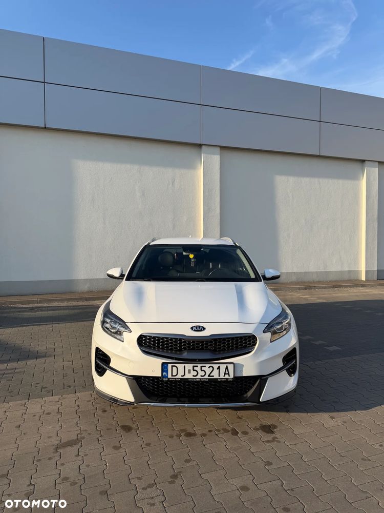 Kia XCeed 1.4 T-GDI L Business Line DCT - 3