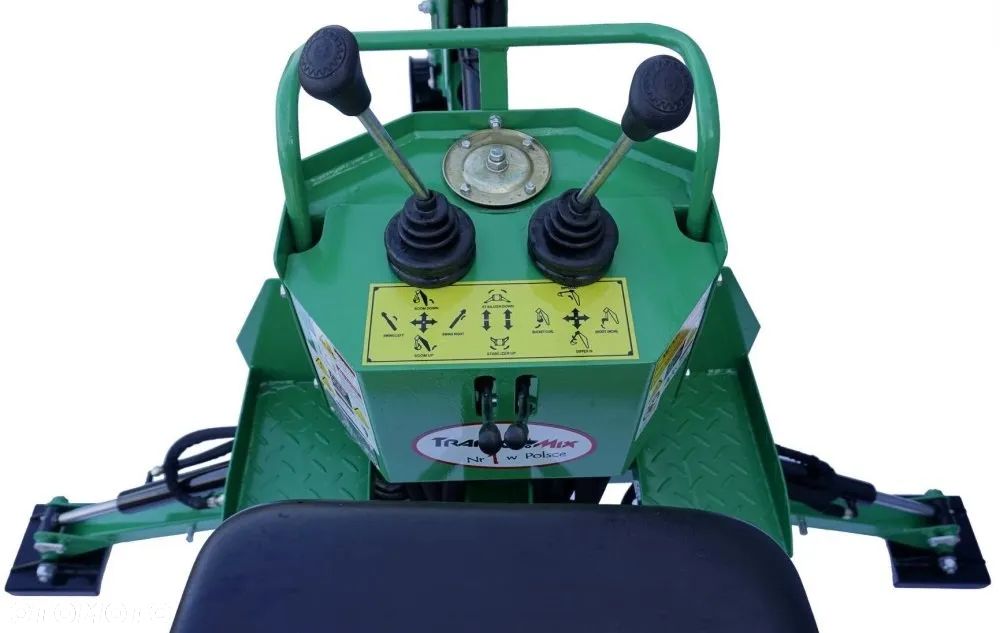 Inny Koparka zawieszana do ciągnika z własną pompą hydrauliczną BHM175 BHM225 oraz wersje z przesuwem hydraulicznym BHMS175 BHMS225 Mikrus Troll GEOGRASS Raty Transport ramie kopiące ciągnikowe WOM URSUS ZETOR MF - 8
