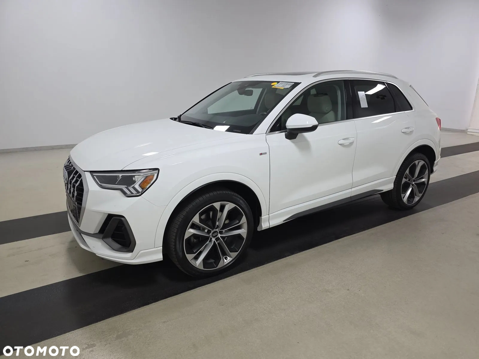 Audi Q3 45 TFSI Quattro S Line S tronic - 2