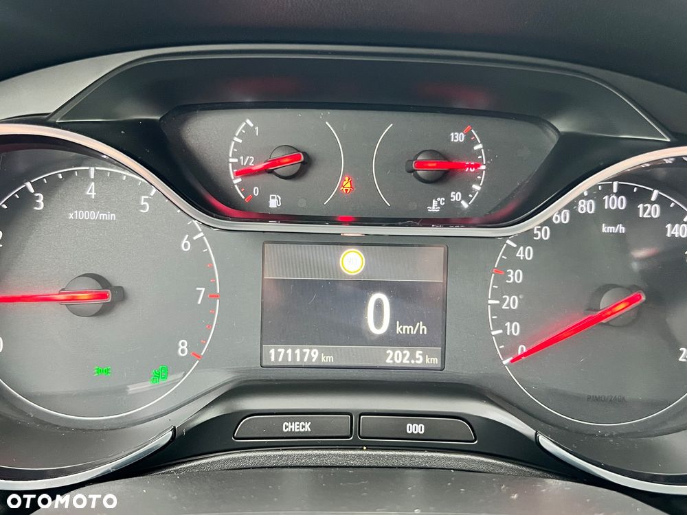 Opel Grandland X 1.2 Start/Stop Business INNOVATION - 16