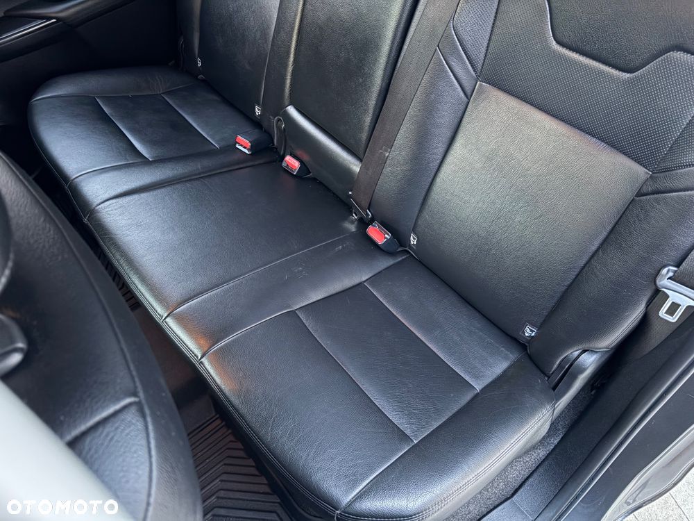 Toyota Hilux 2.8 D-4D Double Cab SR5+ 4x4 - 19