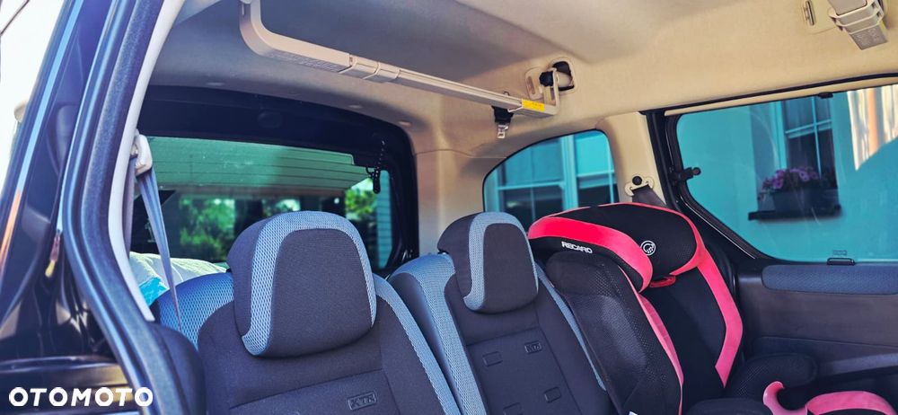 Citroën Berlingo 1.6i Pakiet Plus - 19