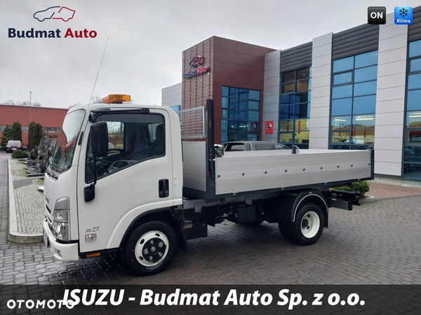 Isuzu M21 TH