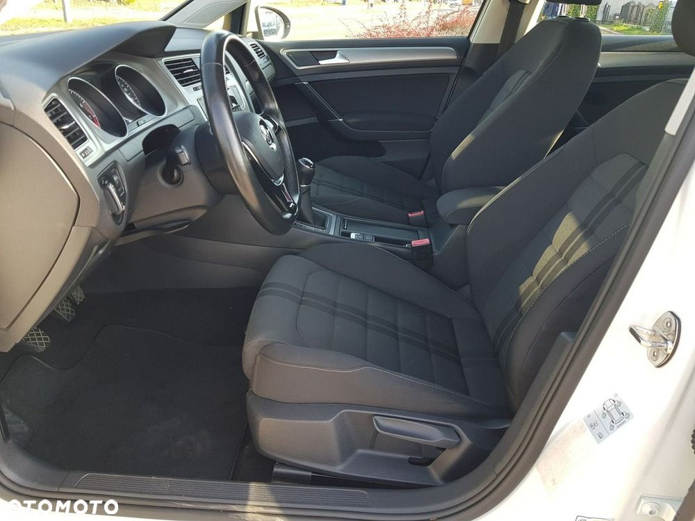 Volkswagen Golf 1.4 TSI BMT Comfortline - 9