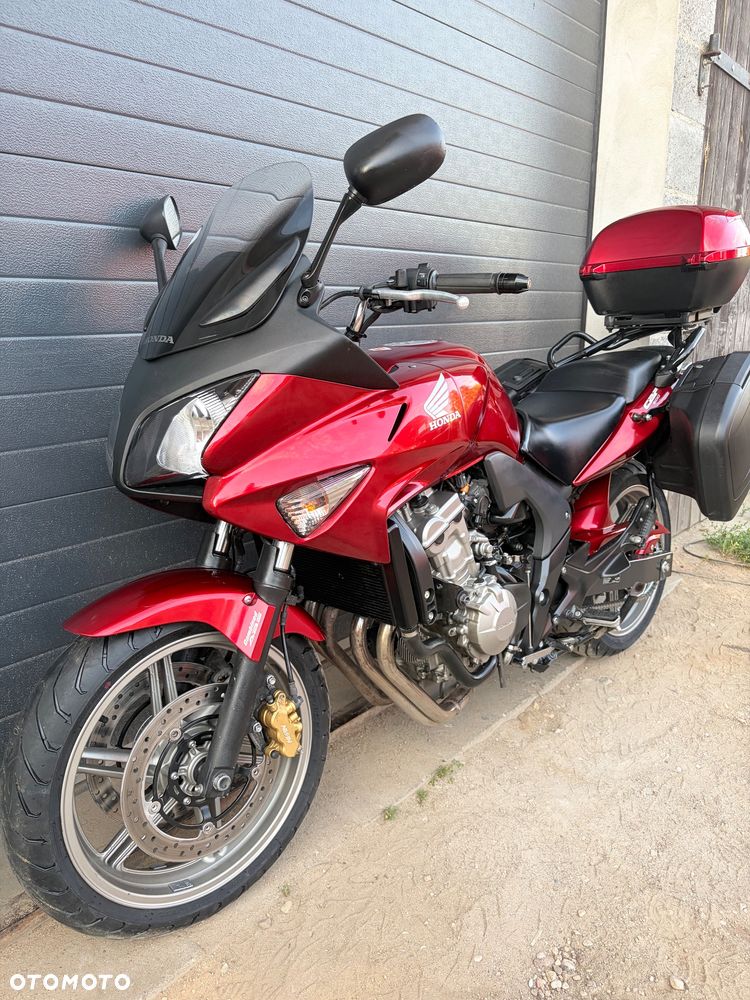 Honda CBF - 4