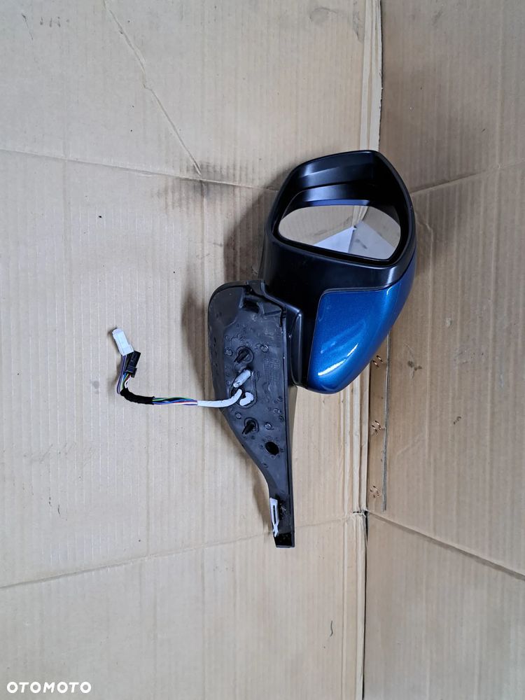 Citroen C3 III lift lusterko Lewe 6+2 pin Eu - 1