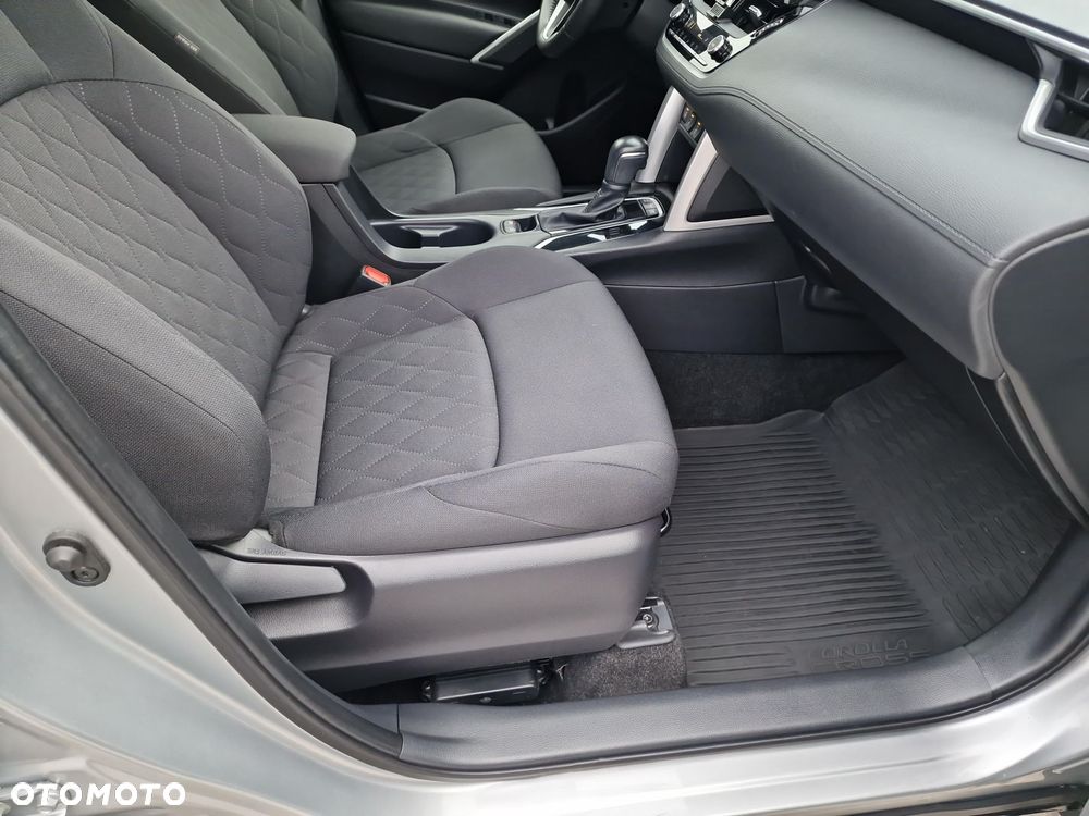 Toyota Corolla Cross 2.0 Hybrid Style - 16