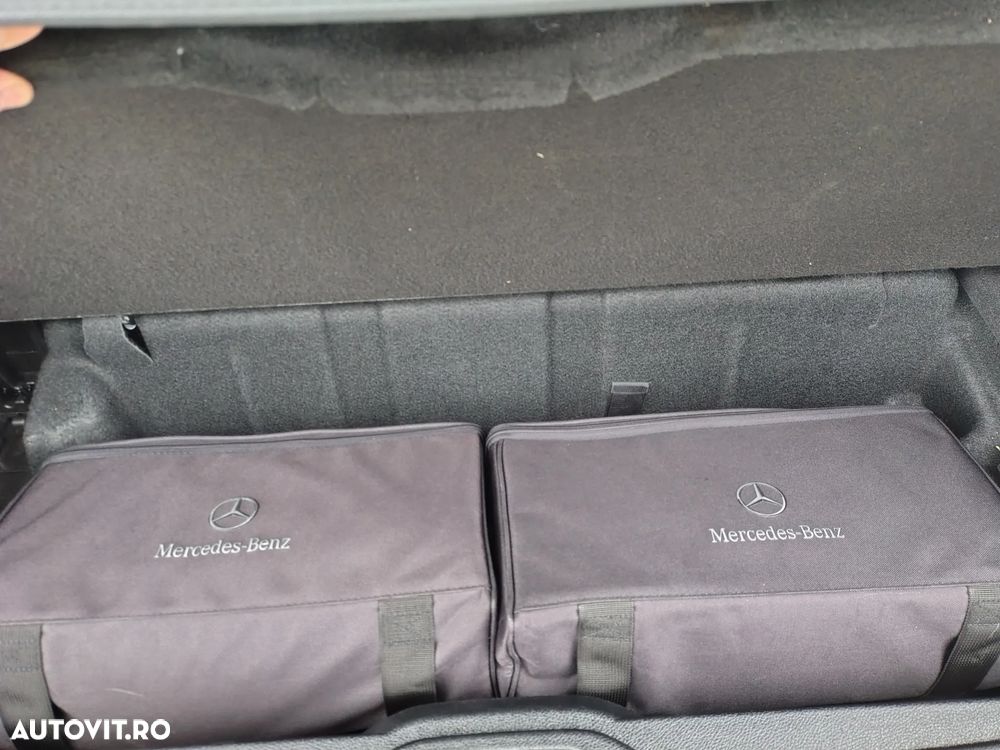 Mercedes-Benz GLC 300 e 4MATIC - 25