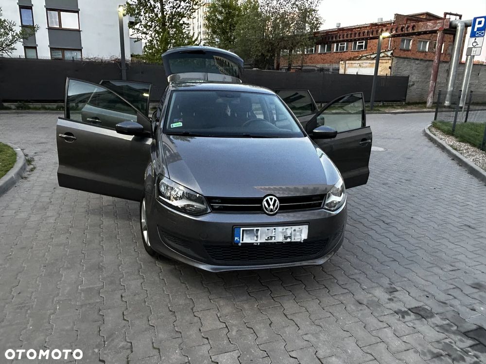 Volkswagen Polo 1.6 TDI Comfortline - 6