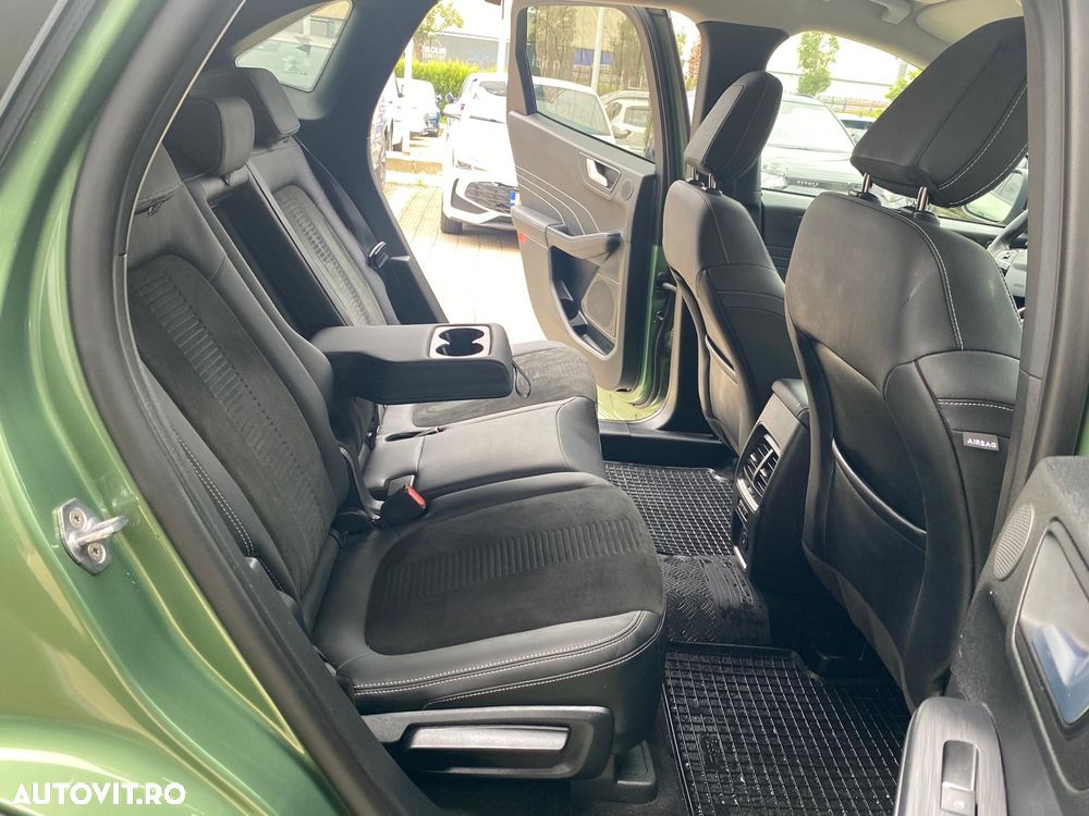 Ford Kuga - 39